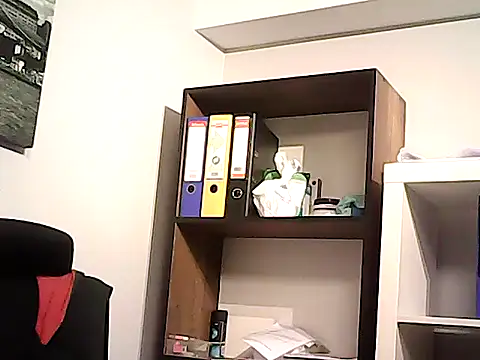 mastercharisma35 Adlı Modelin Canlı XXX Sohbeti