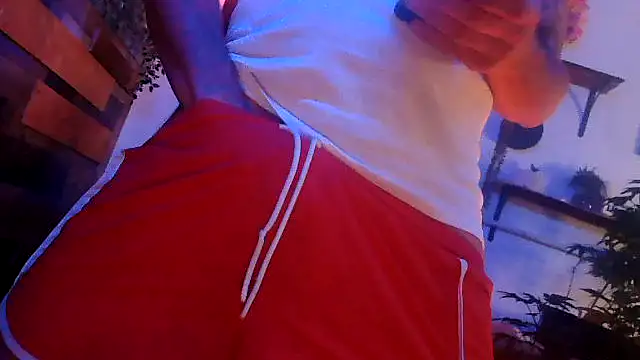 Chatroom XXX en direct de MISTERANDDEMI