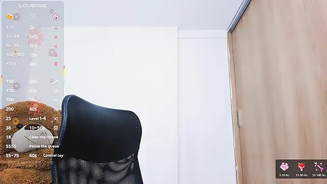 Chat XXX en directo de Charming_J