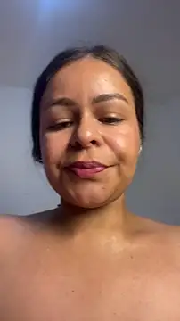 Chat +18 de sweet_shadil_ ao vivo