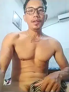Chat XXX Live traiwe06
