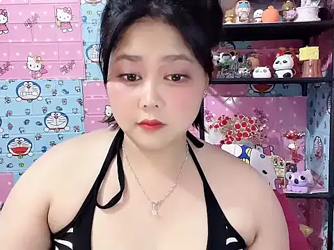 Nhanlu009 Adlı Modelin Canlı XXX Sohbeti