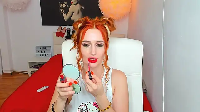 XXX chat uživo modela Red_Fairy_