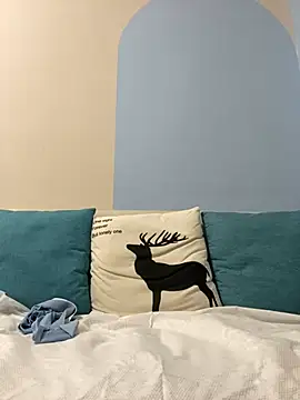 Chat +18 de Mr_iphone11 ao vivo