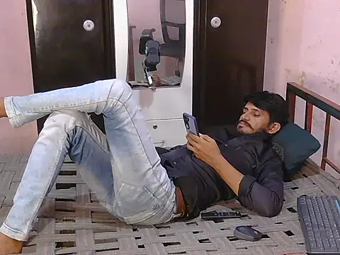 Chatroom XXX en direct de HotXKrish