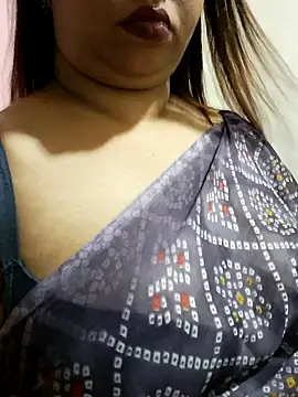 Ravina_patil1のライブXXXチャット