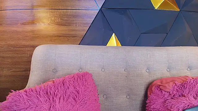 XXX chat uživo modela ly_lulu
