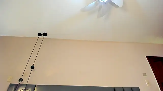 AmaraYasbel's Live XXX Chat