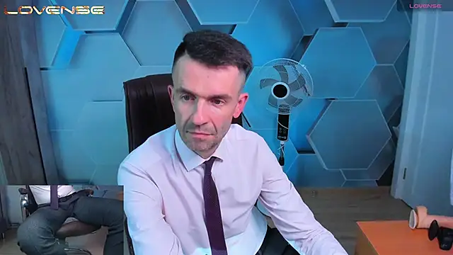 SteveTiger – Naživo XXX chat
