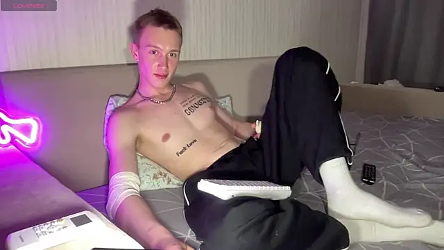Travis_Gracile's Live XXX Chat