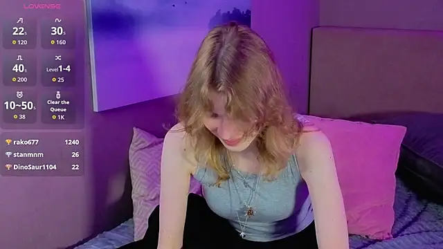 Emily_Cartex élő XXX-chatje