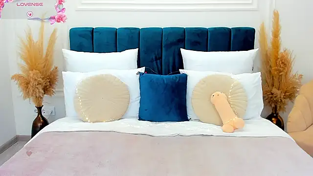 XXX chat uživo modela ToriSonn