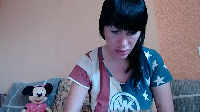 Chatroom XXX en direct de HotDreamm