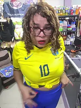 Chat +18 de ROSALIASSHOP ao vivo