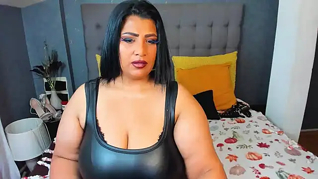 AmyCubesn Live XXX chat