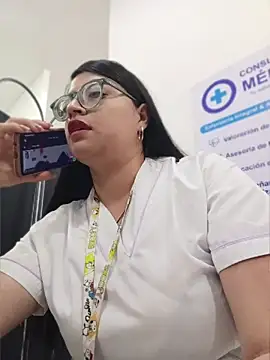 Czat XXX na żywo – SOFI__10