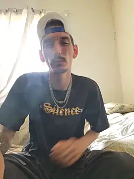 Matthew_204 Live XXX Chat