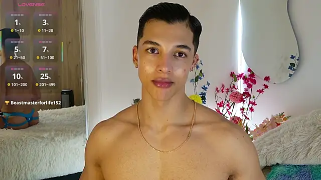 Chat +18 de Troye_Williams ao vivo