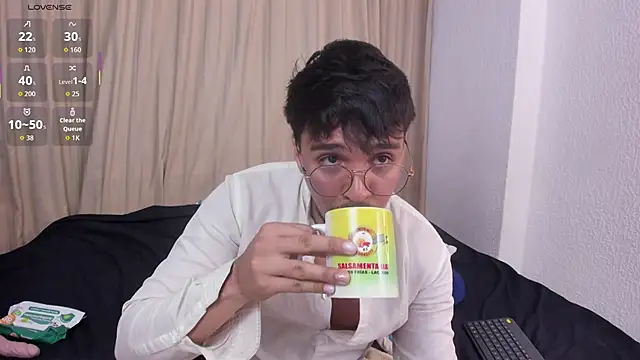 max_ed Live XXX Chat
