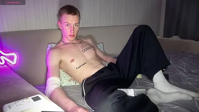 Chat XXX Live Travis_Gracile