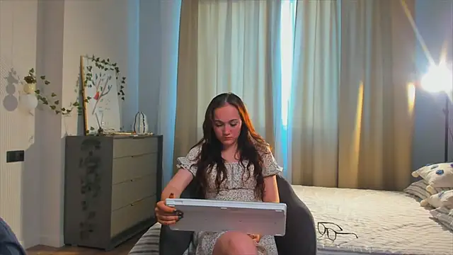 ChanellMinacci's Live XXX Chat