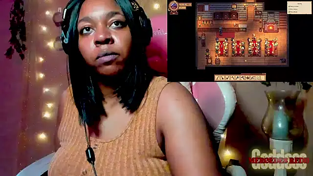 XXX chat uživo modela MercedesRedd