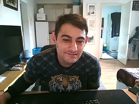 mihaimichael Live XXX-chat