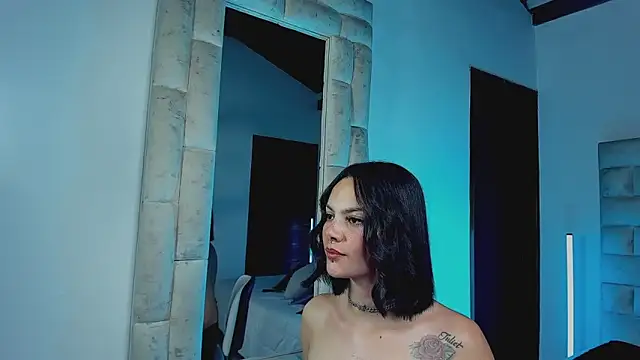 HollyGrey_'s Live XXX Chat