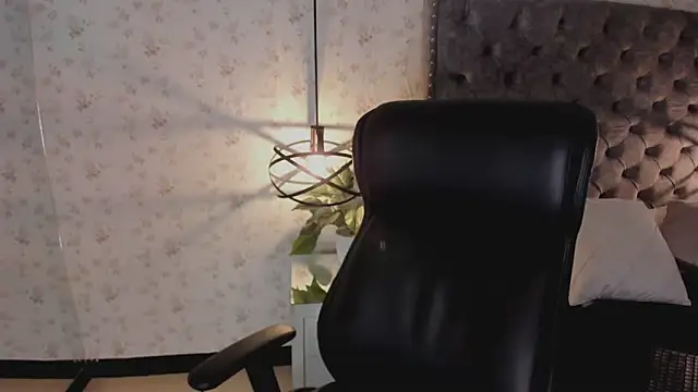 LanaJones_ 라이브 XXX 채팅