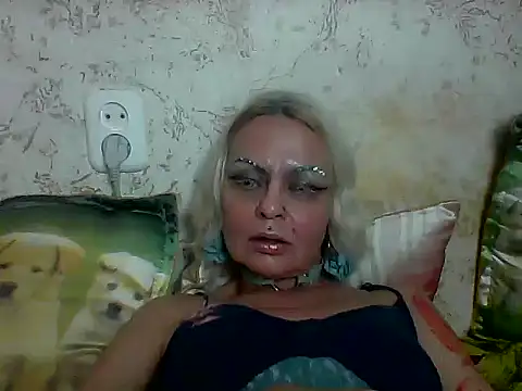 Jennie_Lora Adlı Modelin Canlı XXX Sohbeti