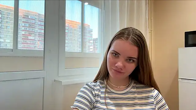 doana_bebriti Adlı Modelin Canlı XXX Sohbeti