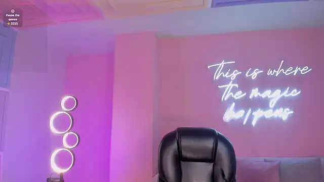 Živý XXX chat SavannahStorm