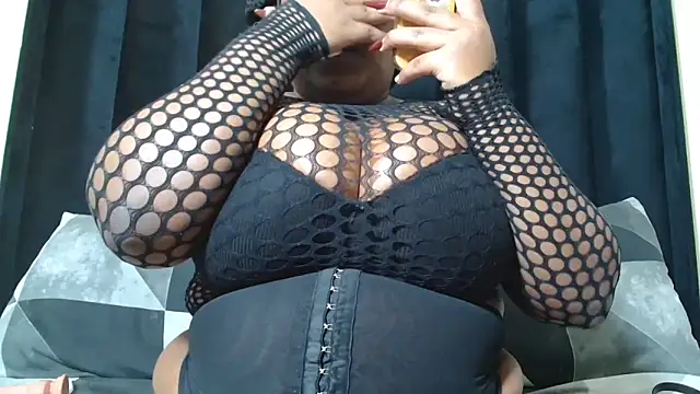 دردشة SubmissiveBabe01 الجنسية المباشرة