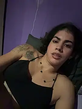Chat +18 de bruxinha01 ao vivo