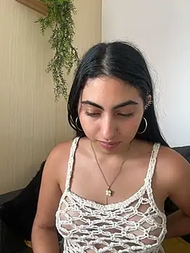 Lily_Rush: απευθείας συνομιλία ΧΧΧ
