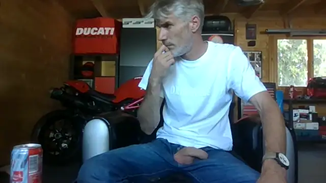 soswift live XXX chat