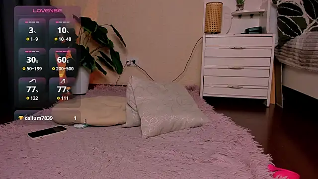 Rainey_ Chat XXX in diretta