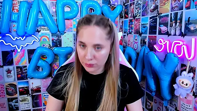 MiaMilas Chat XXX in diretta