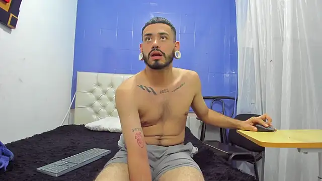 Chat XXX en directo de BrunoCarzon