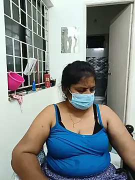 tamil_manjalmaami's Live XXX Chat