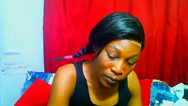 Chat +18 de freaky_naughty ao vivo