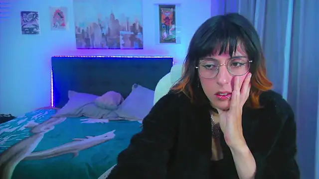 goth_minerva élő XXX-chatje