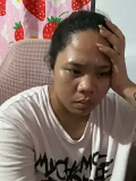 Živý XXX chat _UrSingleMamiBella_