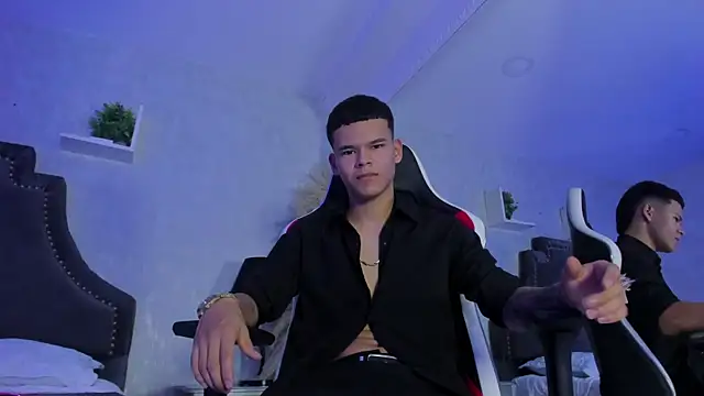 DylanRoyce_ 现场XXX聊天