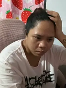 XXX chat uživo modela _UrSingleMamiBella_