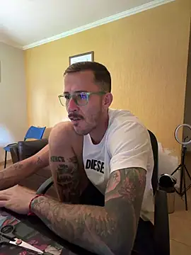 Chat XXX en directo de MeladoDiMel
