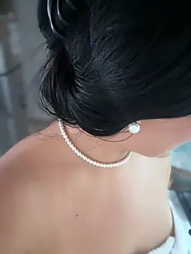 Chat XXX Live Issane_Peru