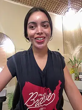 TS-SimplyTheBest's Live XXX Chat