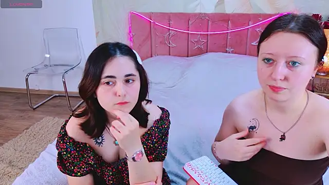 XXX chat uživo modela RuthHalll