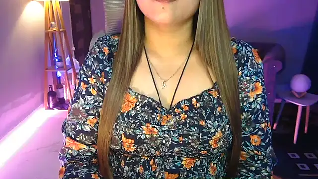 Mitikaa Live XXX-chat